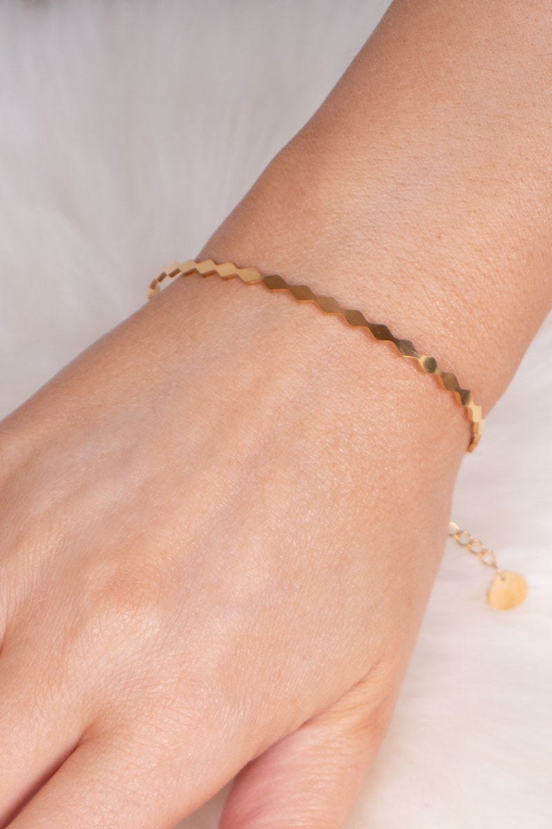 Armband mit ZigZag Muster Golden