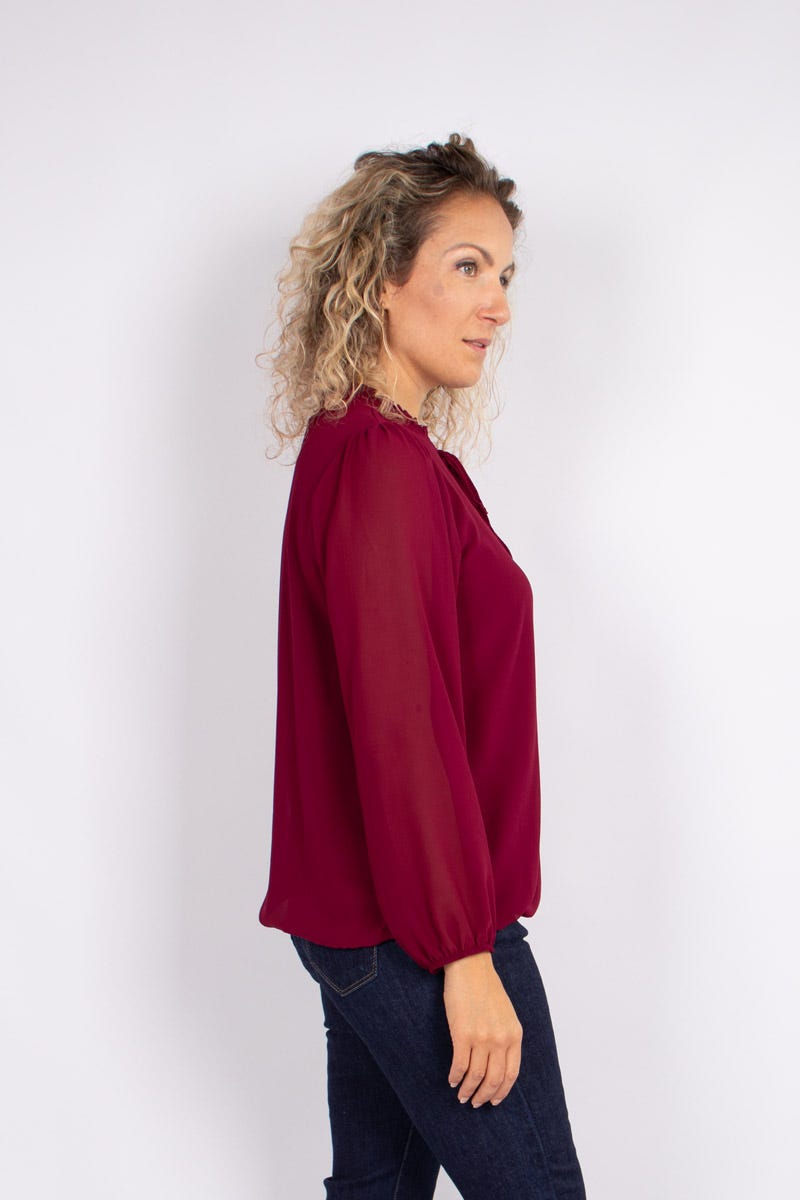 Bluse mit Bindeband Weinrot