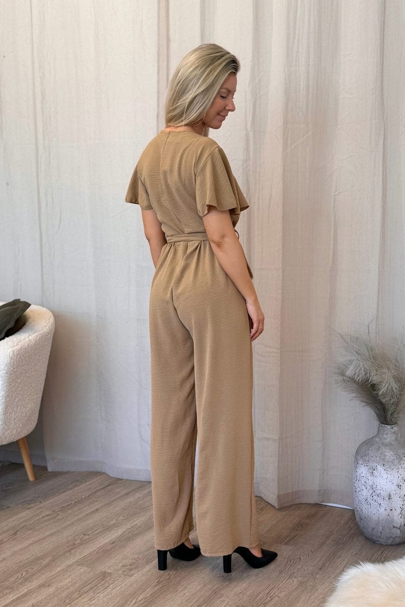 Jumpsuit mit Rüschenärmeln Camel