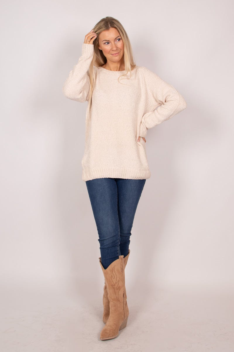 Chenille Pullover mit rundem Hals Cremegefärbt