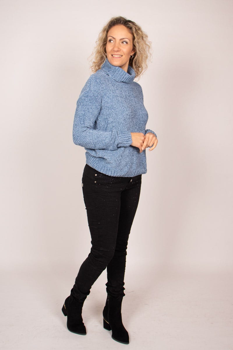 Chenille Pullover mit Rollkragen Blau