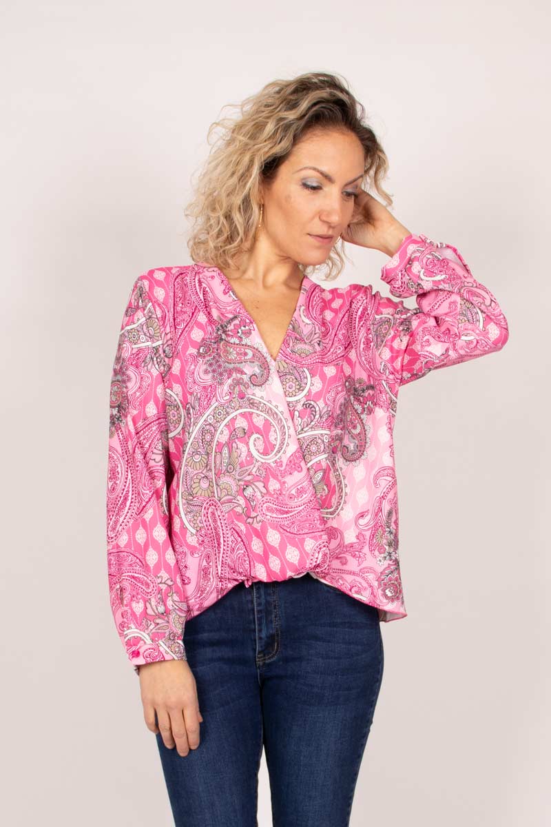 Überkreuzte Bluse mit Paisley-Muster Pink