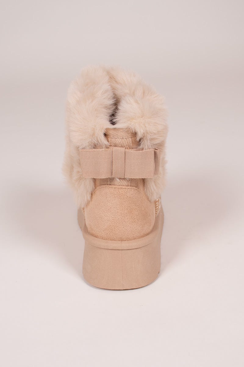 Kuschelstiefel mit Schleife Beige