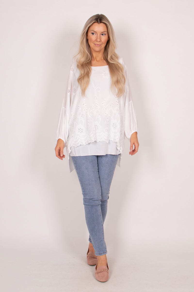 Bluse m. broderi anglaise Hvid