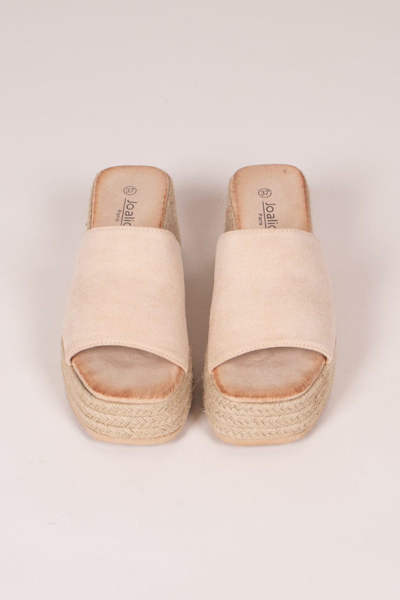 Espadrilles mit breiter Sohle Beige