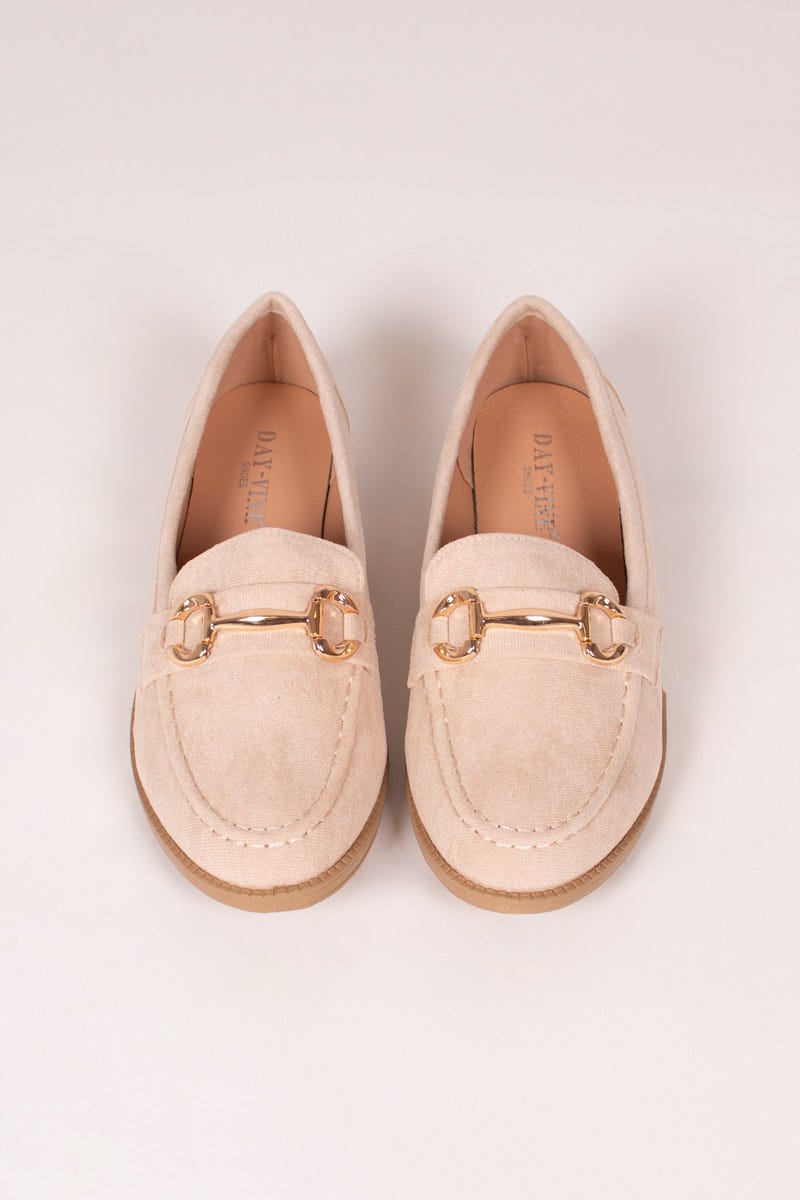 Loafers mit Schnalle Beige