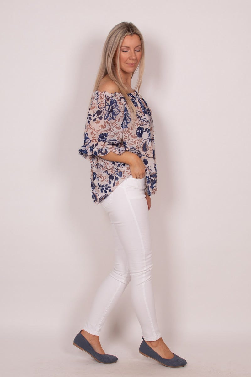 Bluse mit Blumenmuster Blau