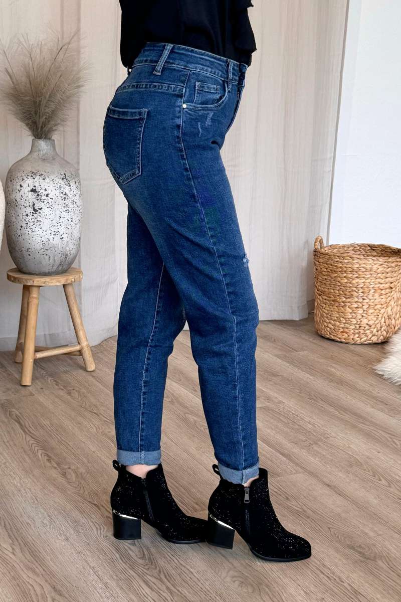 Hochtaillierte abgenutzte Jeans 