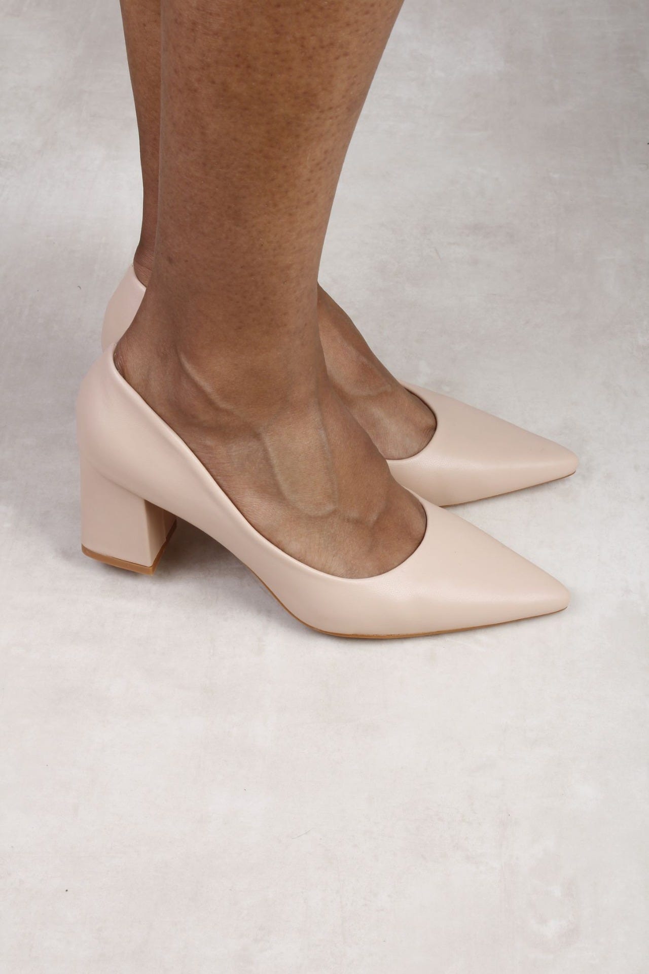 PU Stilettos, beige