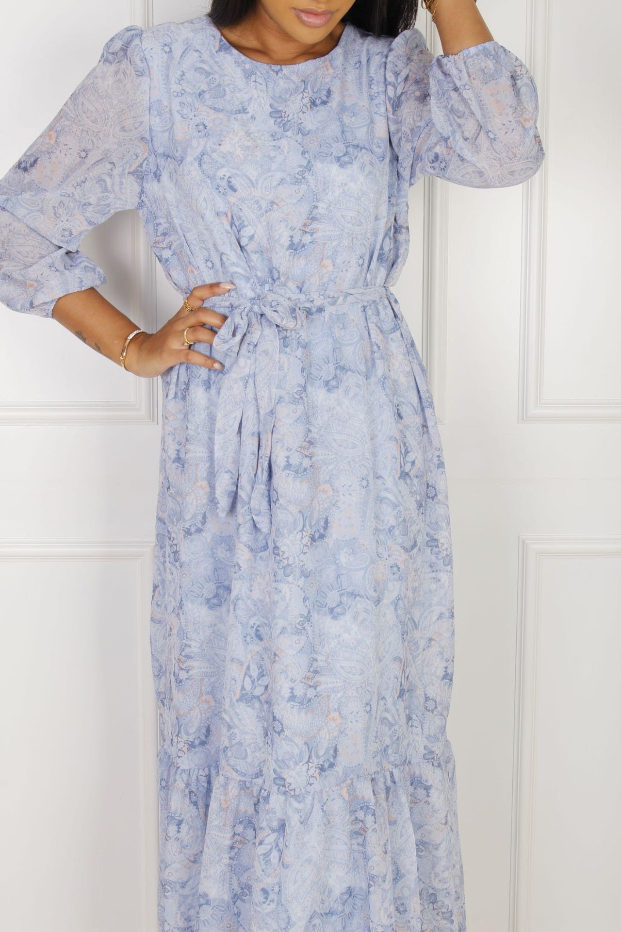 Ida Maxikleid mit Paisleyprint, blau