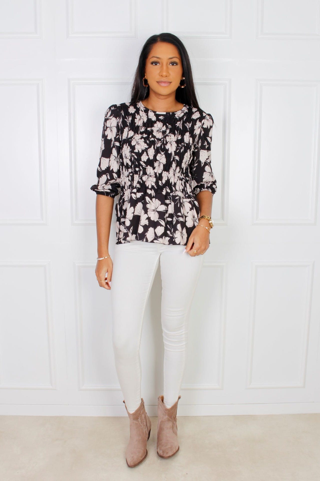 Hailey Bluse mit Blumenprint, schwarz