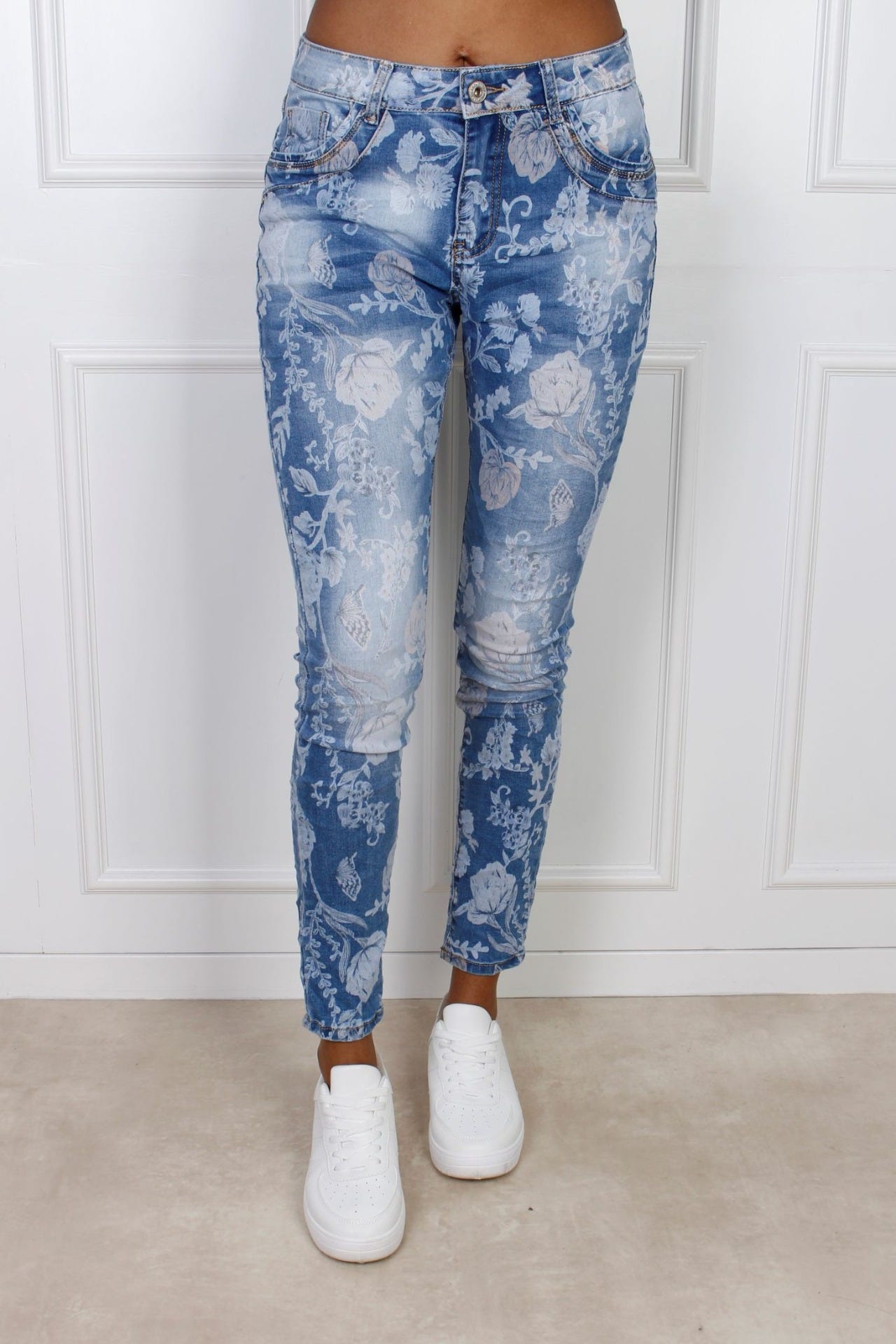 Baggy jeans m. blomstermønster, denim