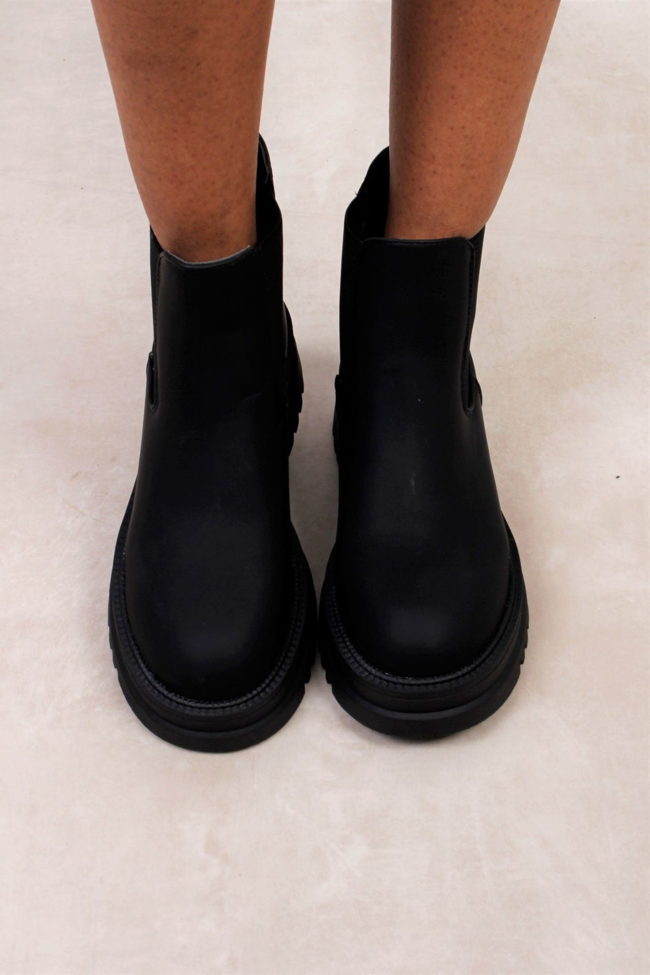 Ankel Boots, schwarz