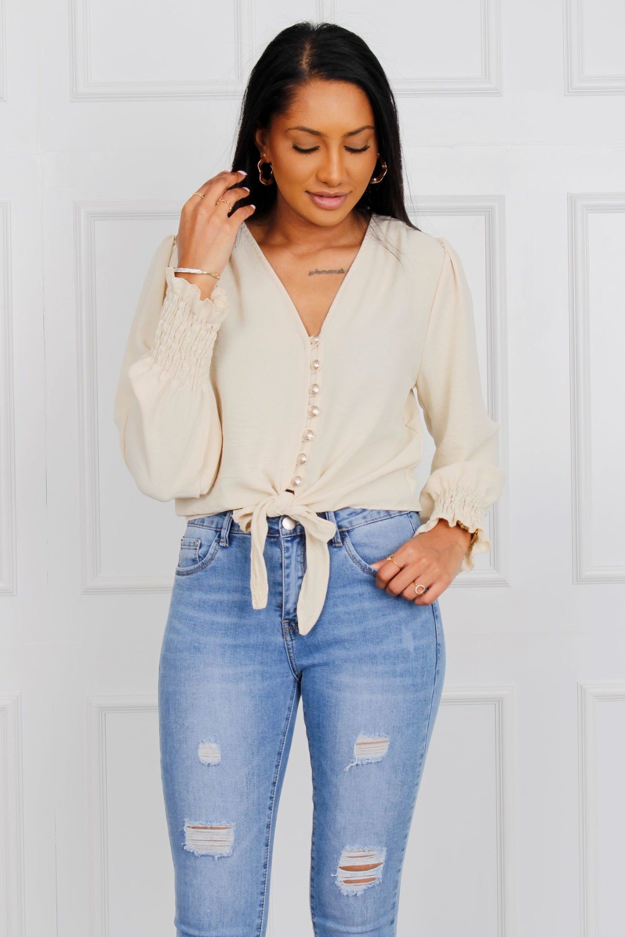 Crop Top mit Smok Ärmeln, beige