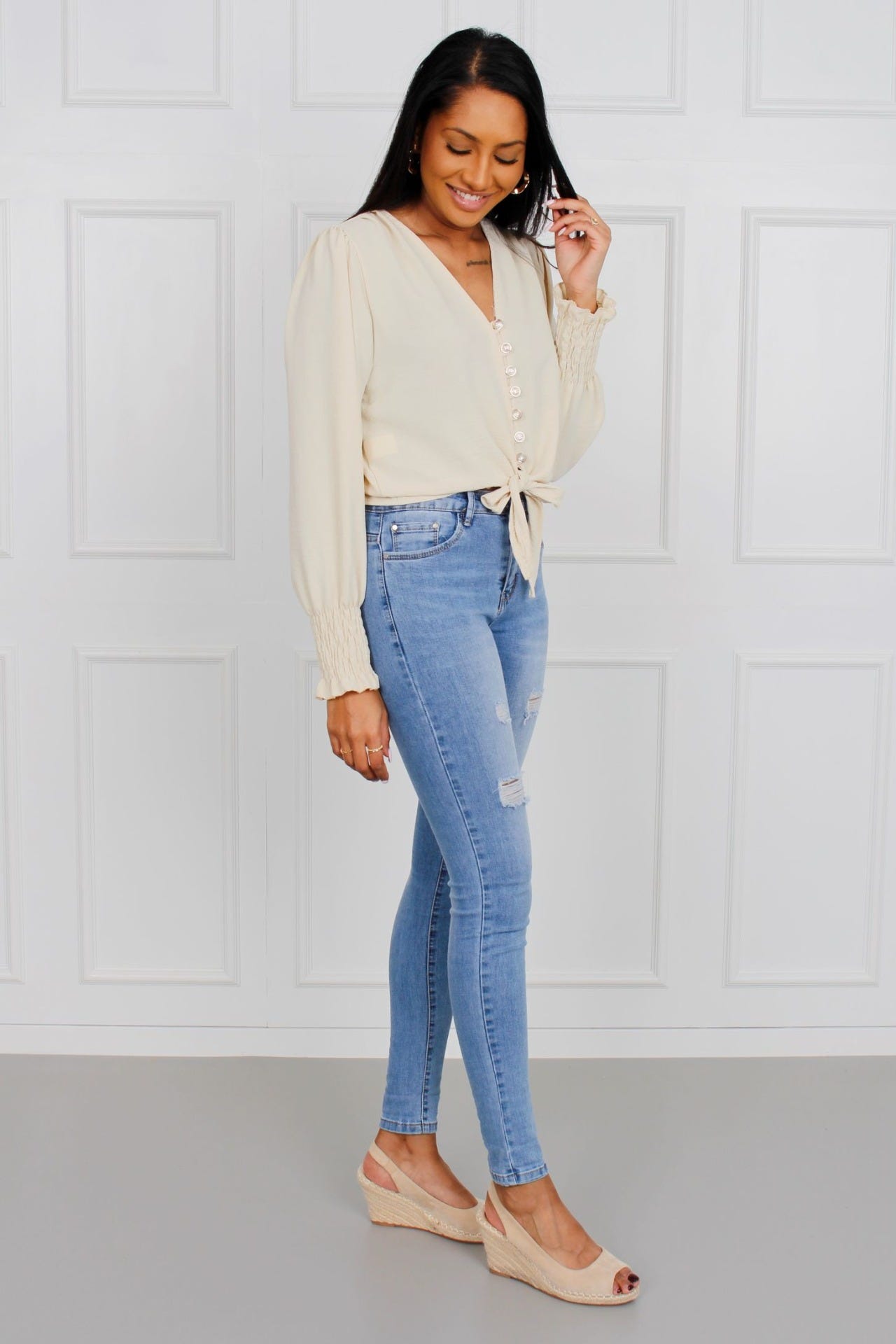 Crop Top mit Smok Ärmeln, beige