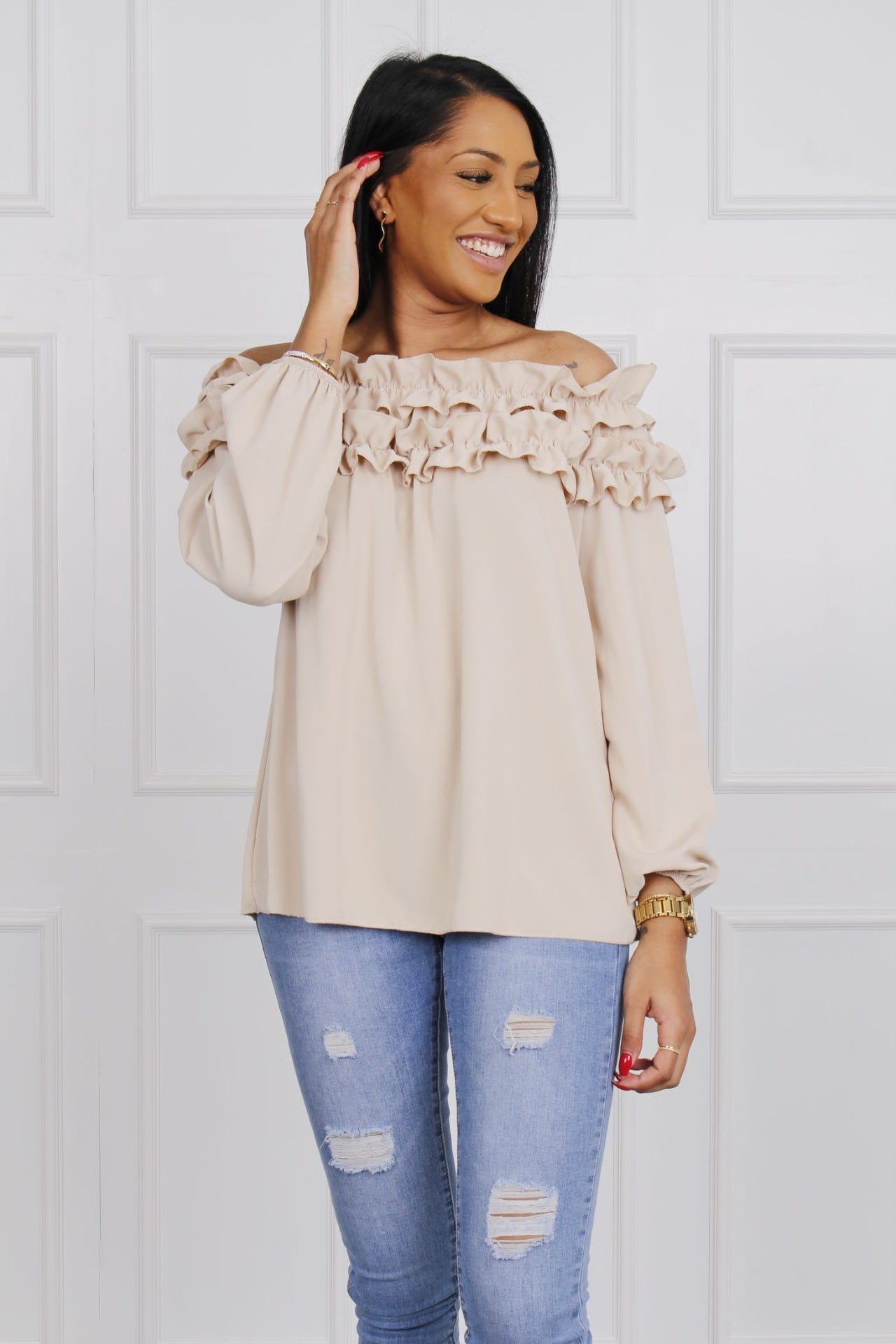 Bluse mit Rüschenrand, beige