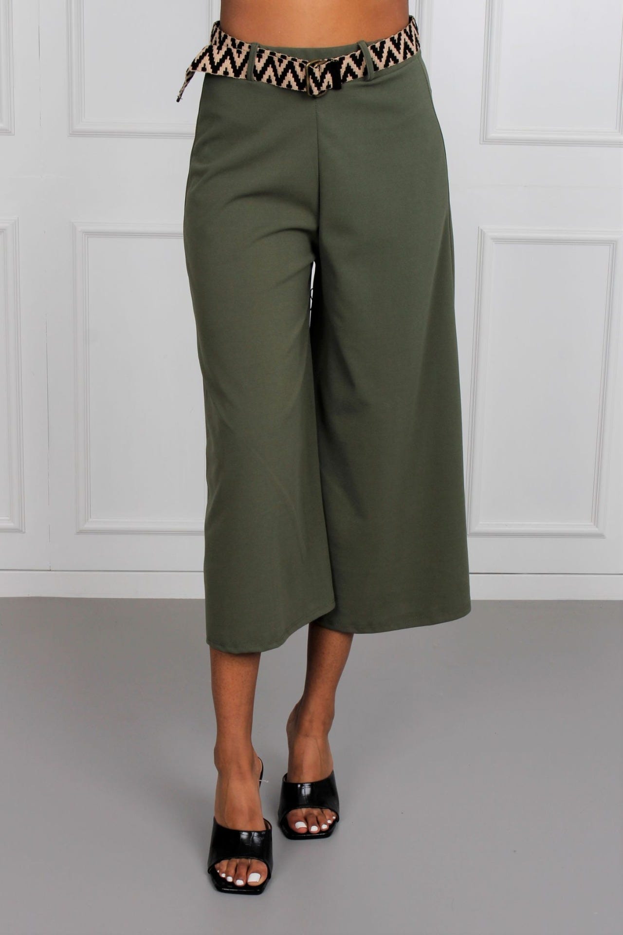 Hose mit Gürtel, khaki