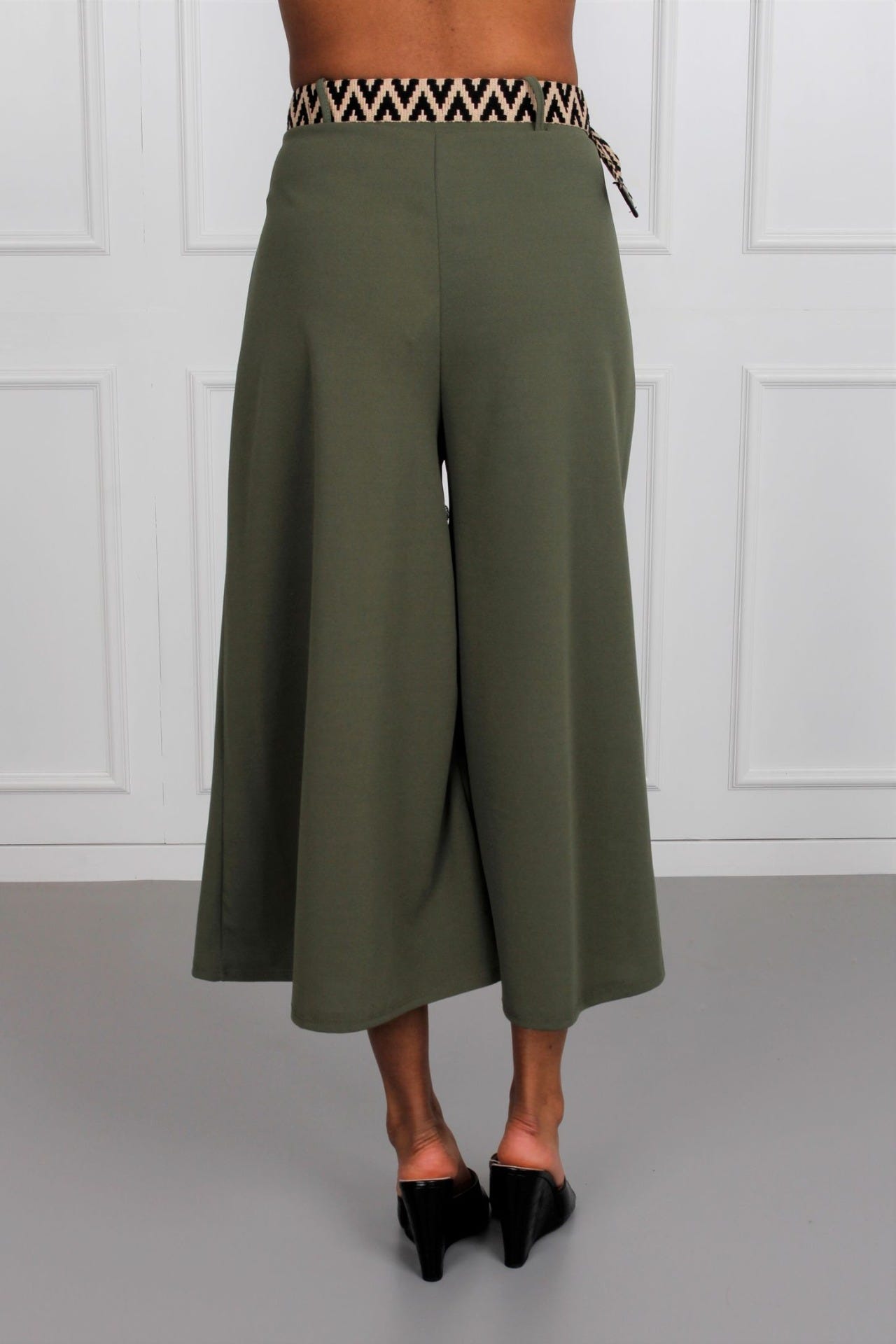 Hose mit Gürtel, khaki