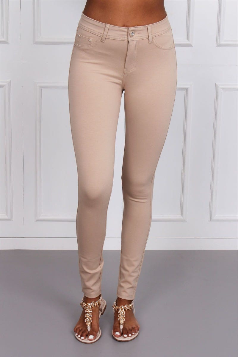 Slim-Fit Jeans mit Glimmerknöpfen, beige