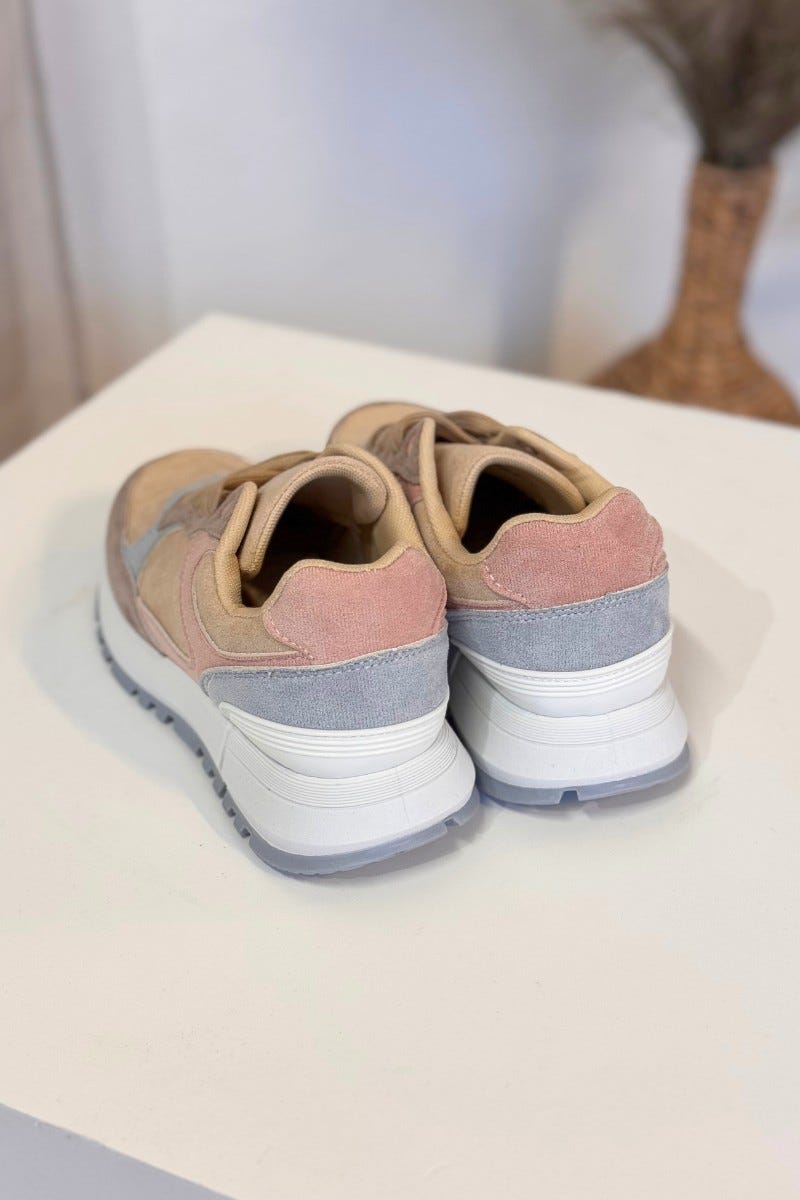 Sneakers m. nubuck Taupe