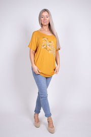 T-shirt m. påfugl motiv Mustard