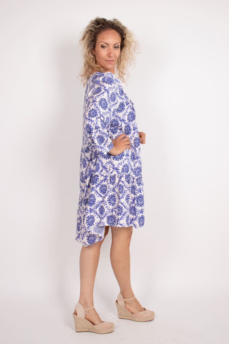 Graphisch-gemustertes Tunika-Kleid mit Rüschen Blau/Lila