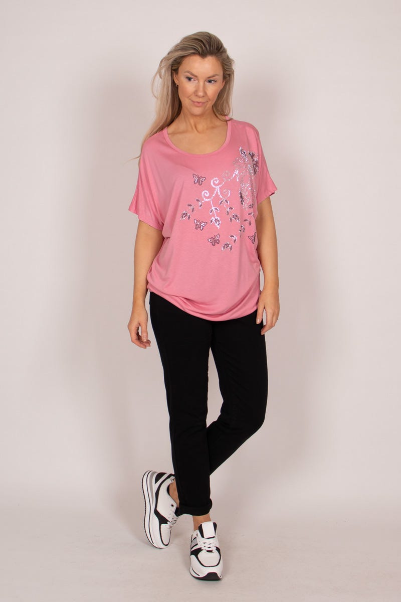 T-Shirt mit Blumen und Schmetterlingen Rosa