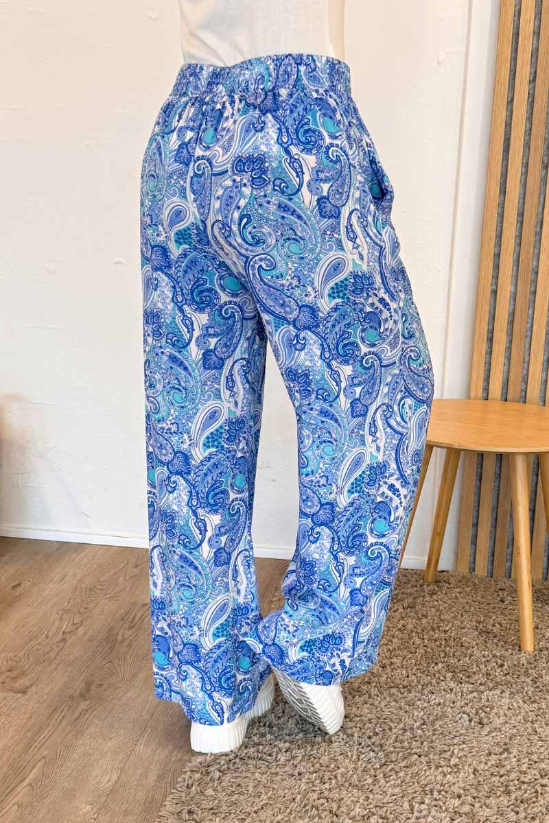 Elastische Hose mit Paisleymuster Blau