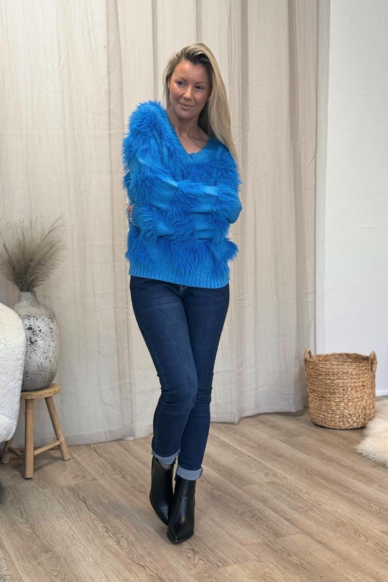 Gestreifter Strickpullover Blau