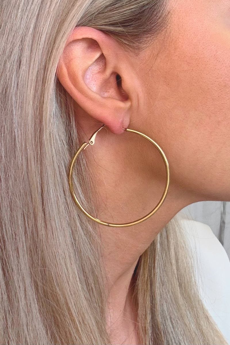 Hoops Ohrringe mit Verschluss Ø 5,5 cm Golden