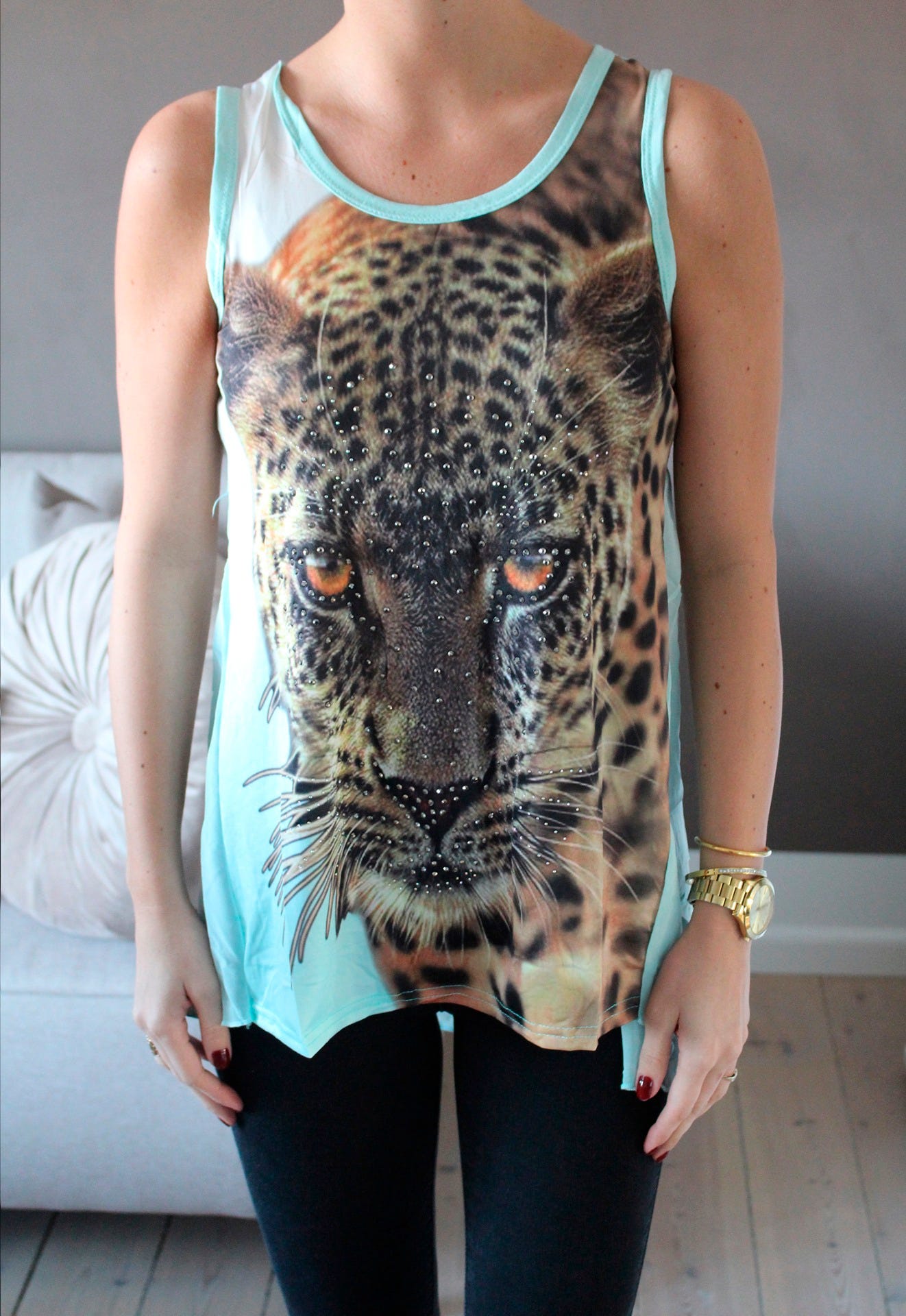 Top mit Tigermotiv, mint