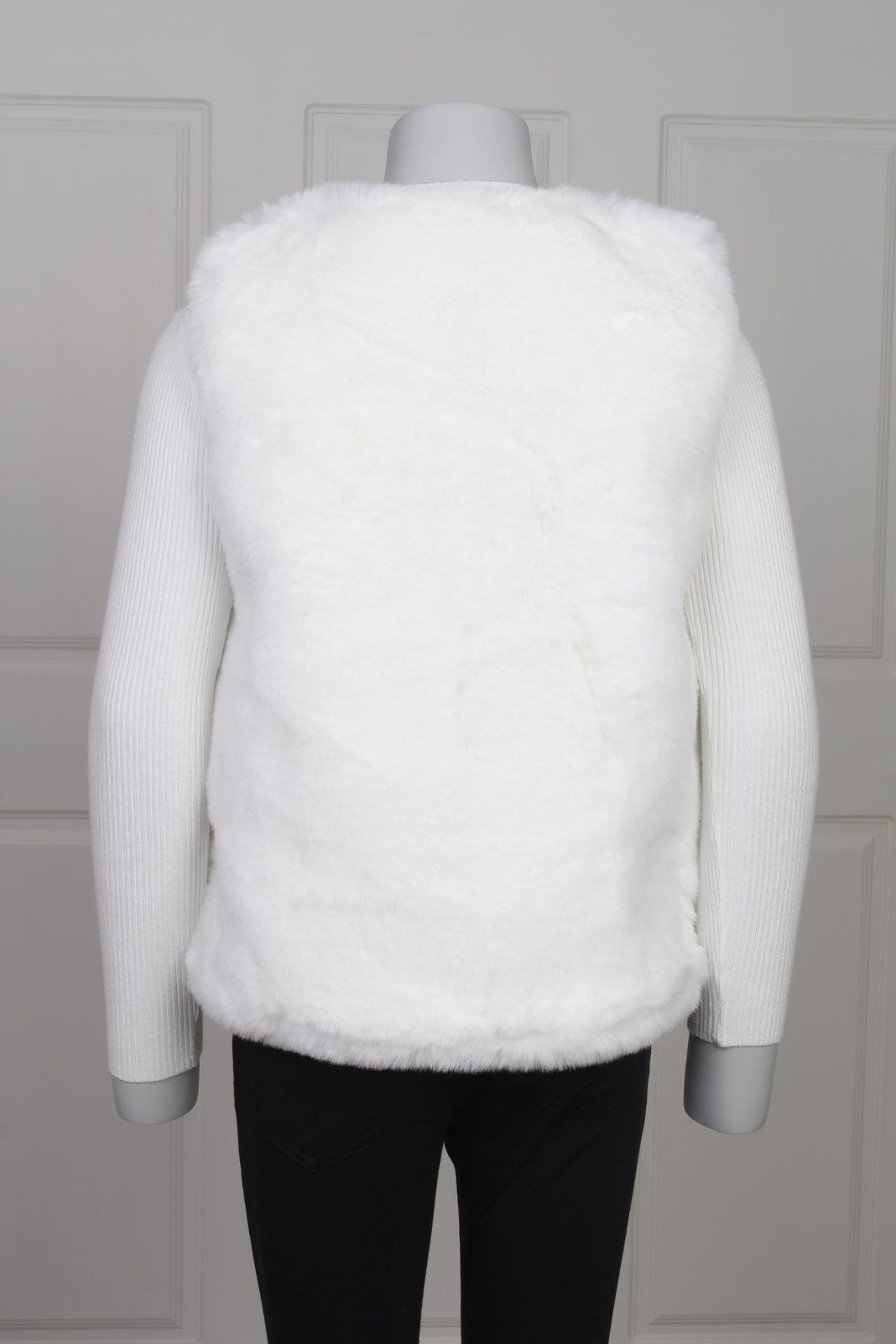 Faux fur vest, creme