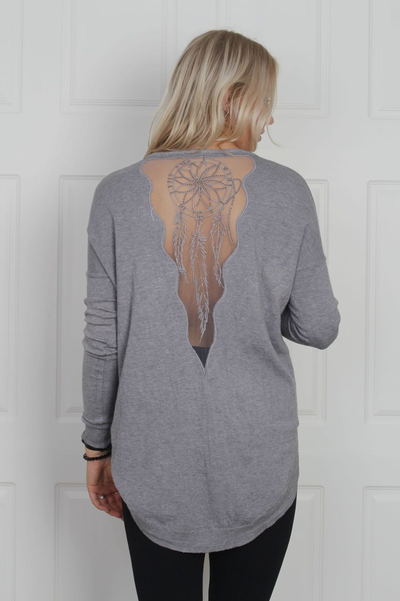 Bluse mit Traumfängermotiv, grau