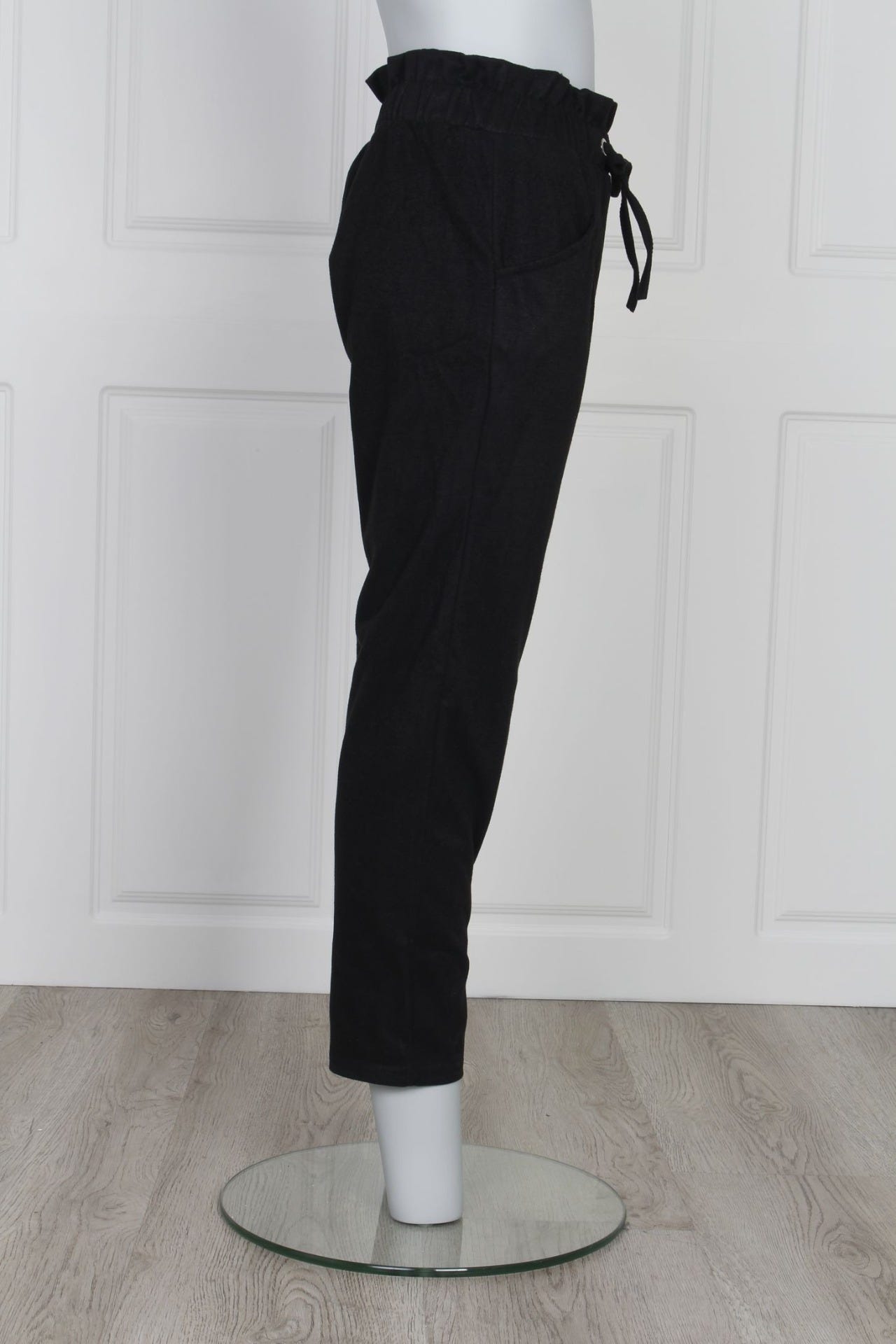 High-Waisted Hose mit Bindeband, schwarz