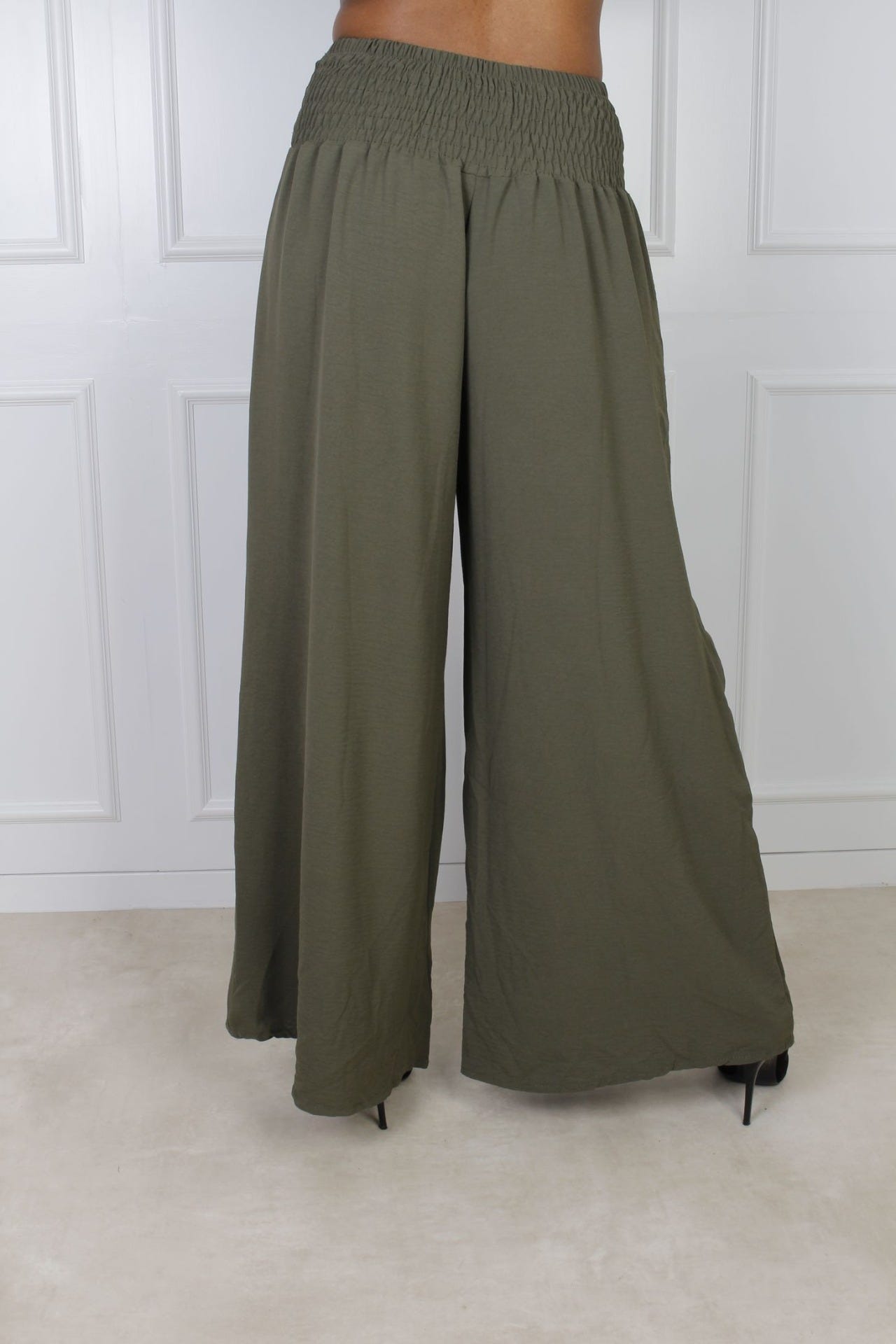 Ava Hose mit weitem Bein, khaki