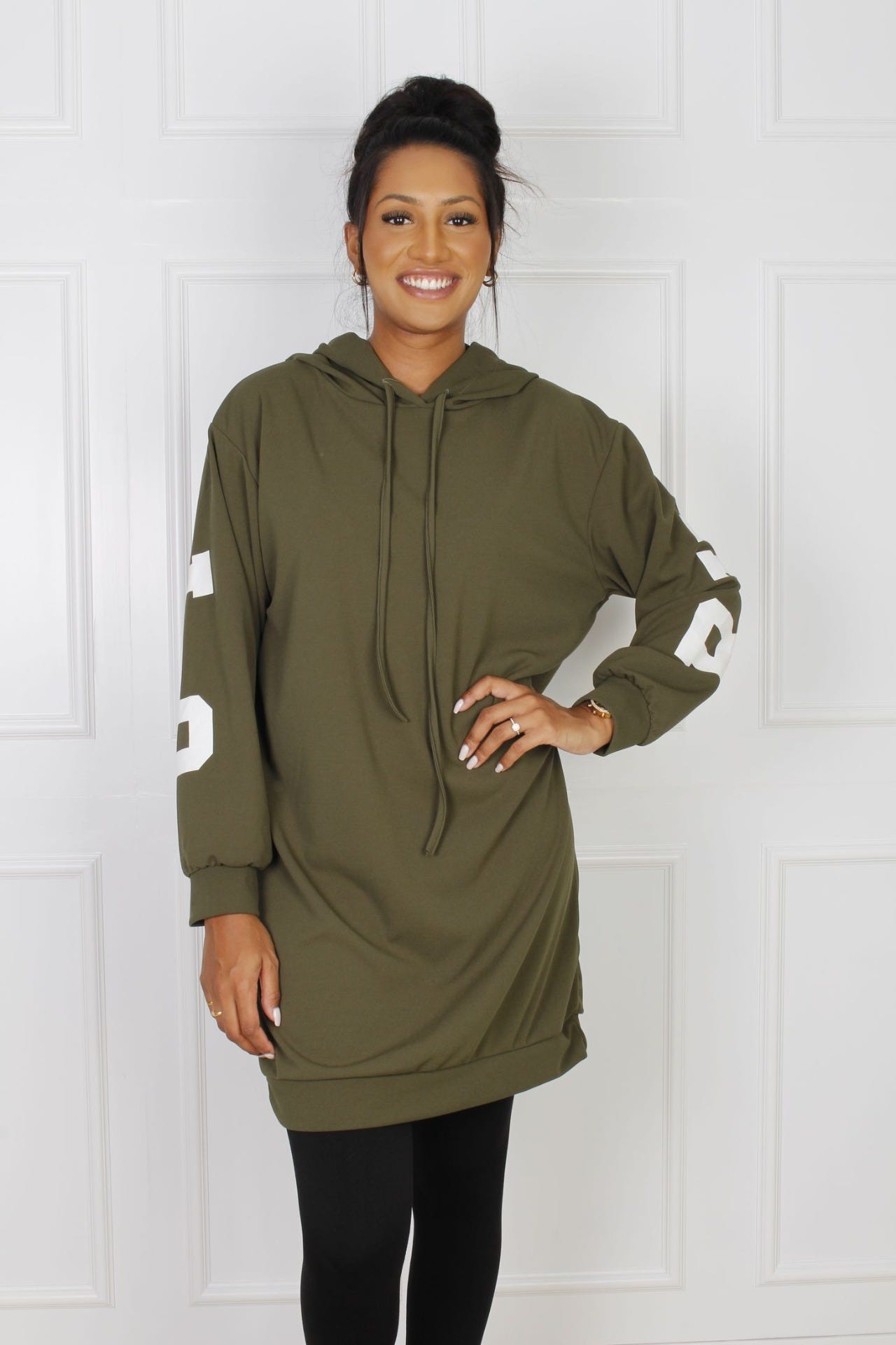 Hoodiekleid mit Rückenmotiv, khaki