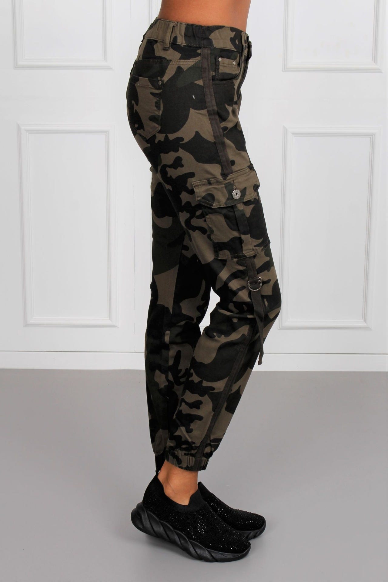 Camouflage jeans, khaki