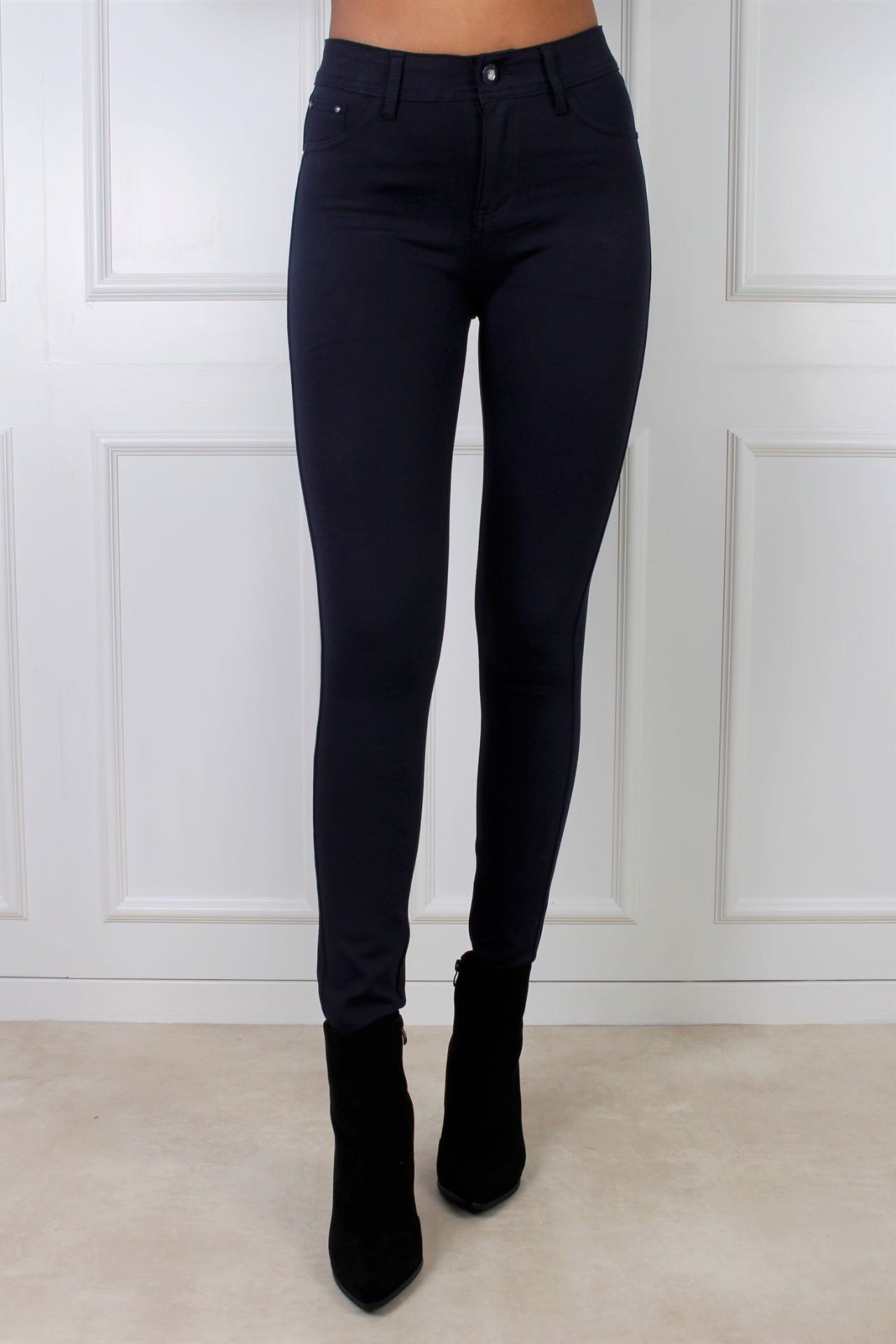 Slim-Fit Jeans mit Glimmerknöpfen, navy