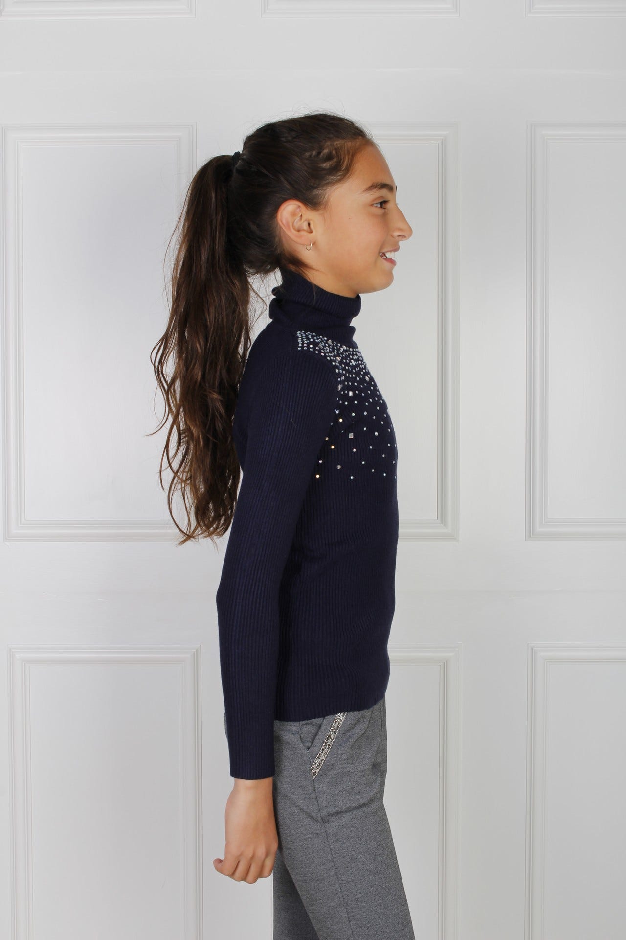 Rollkragenpullover mit Similisteinen, navy